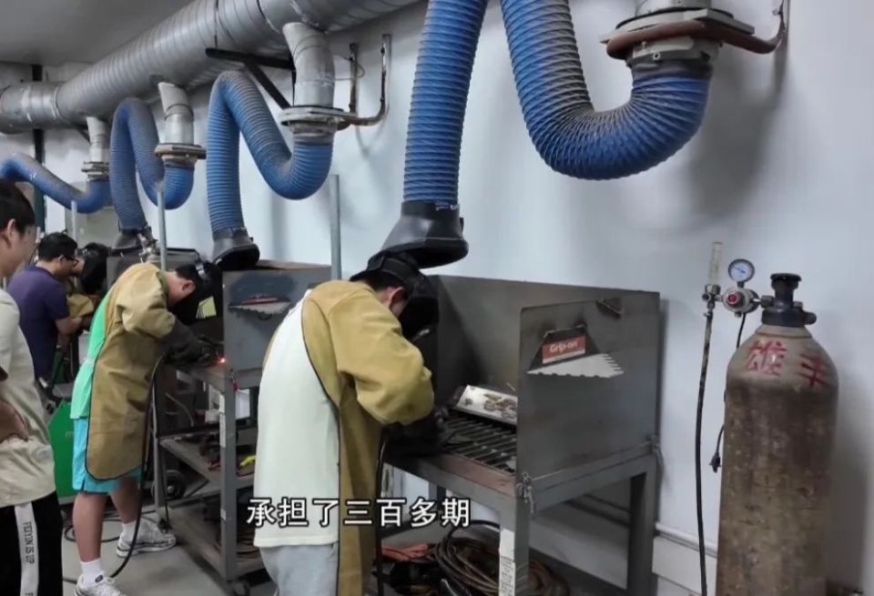 浪潮集团维修_浪潮集团维修电话 浪潮团体
维修_浪潮团体
维修电话（浪潮维保电话） 新闻资讯