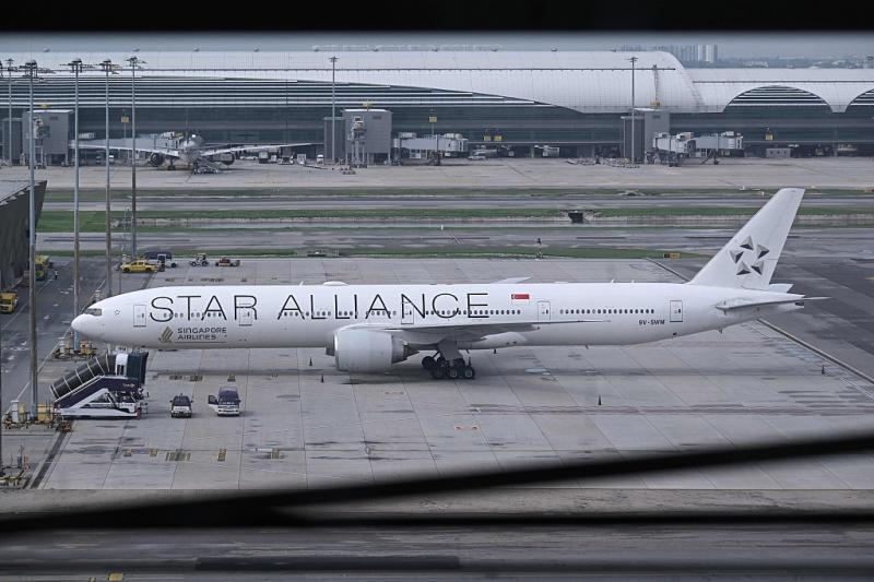 新加坡航空公布向sq321航班乘客赔偿方案 向乘客全额退还机票费用