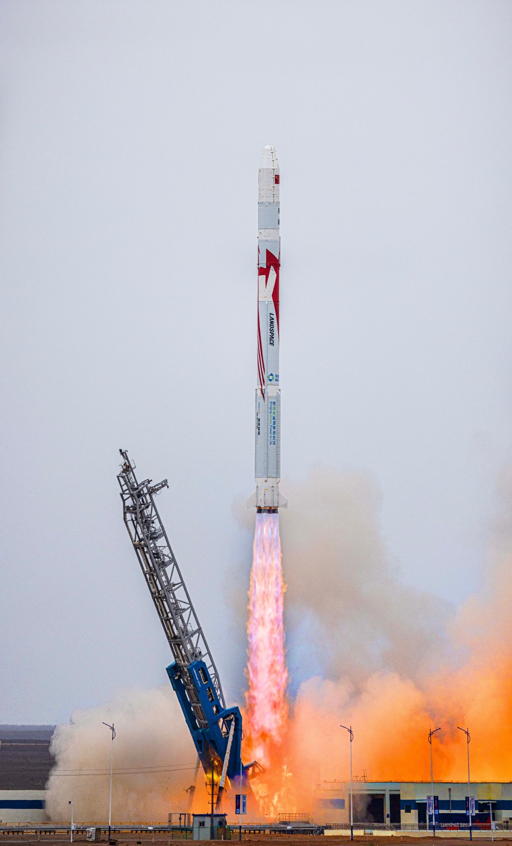 世界首型入轨甲烷火箭朱雀二号挑战2连胜！_腾讯新闻