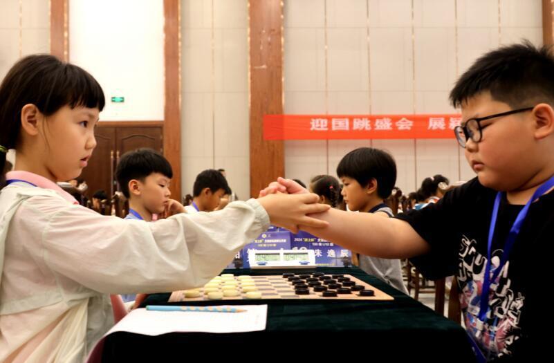 此次比赛由国家体育总局棋牌运动管理中心,中国国际跳棋协会主办,安徽