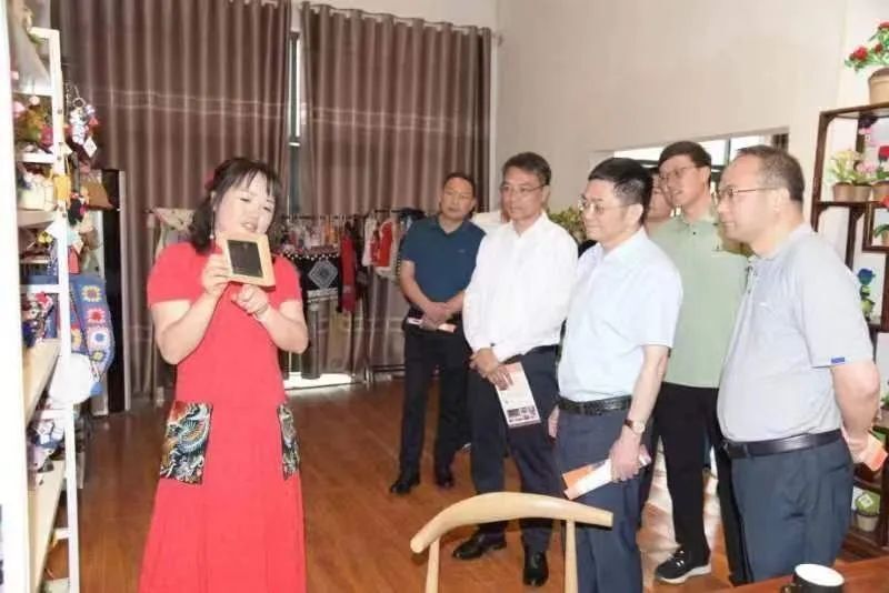 省委统战部驻部纪检组和省工商联赴基层开展两个健康联合调研
