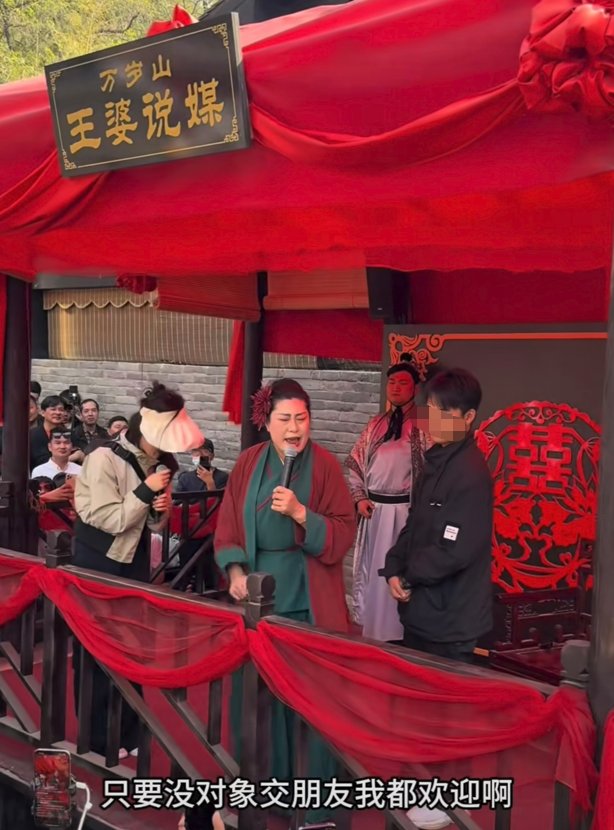 2019款卡宴黑玉色提车作业_帮忙提款出黑的是什么_被黑了提不了款有什么方法解决