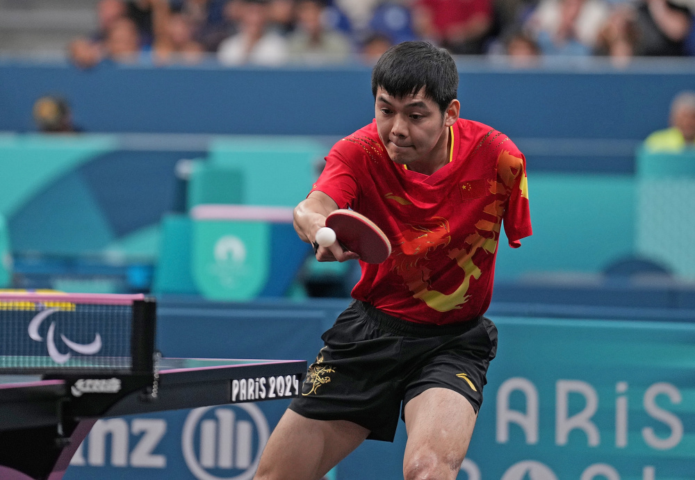 乒乓球——赵帅获男单8级亚军