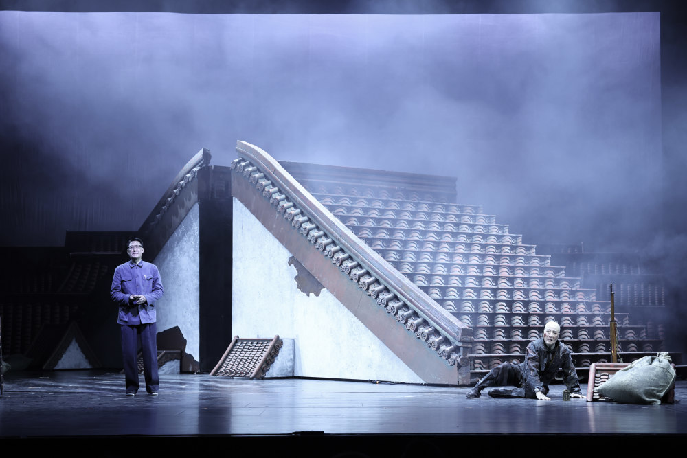 正红旗下再登首都剧场于震下功夫贴近老舍语气