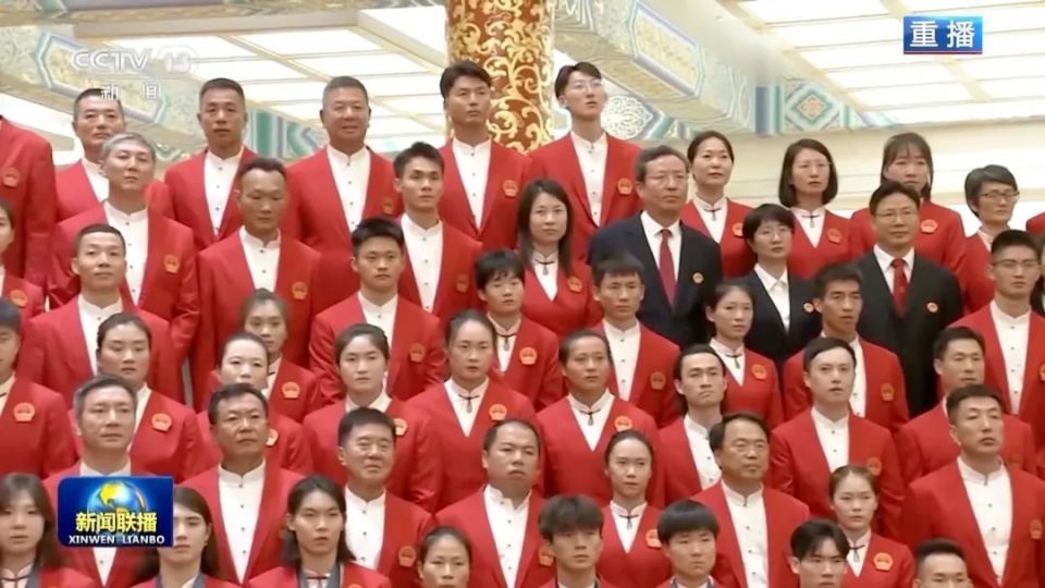 满眼都是骄傲的“中国红”！_腾讯新闻