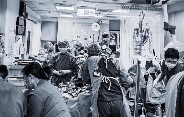 岛内急重症医生叹"燃烧殆尽":快崩坏了