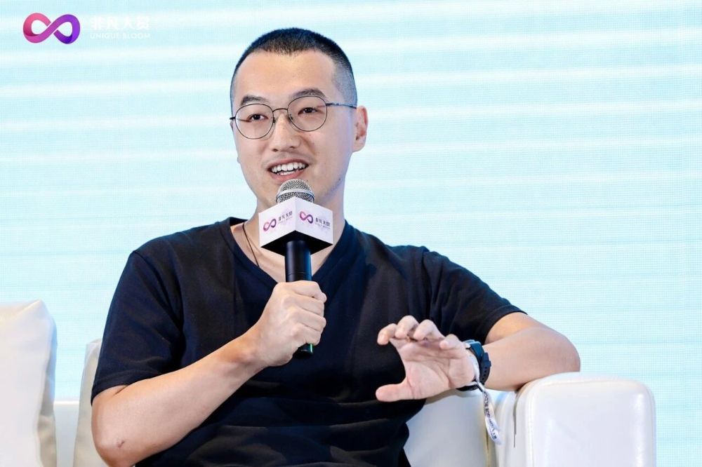 剧组从 200 人砍到 20 人：AI 视频消灭“抽卡”之后，最贵的岗位浮出水面 · 原文图片 3