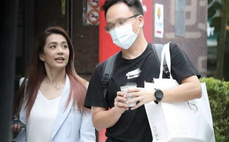 认爱了!离婚七年"水果妹"柯以柔被拍到有新欢,甜曝"新恋情正要开始"