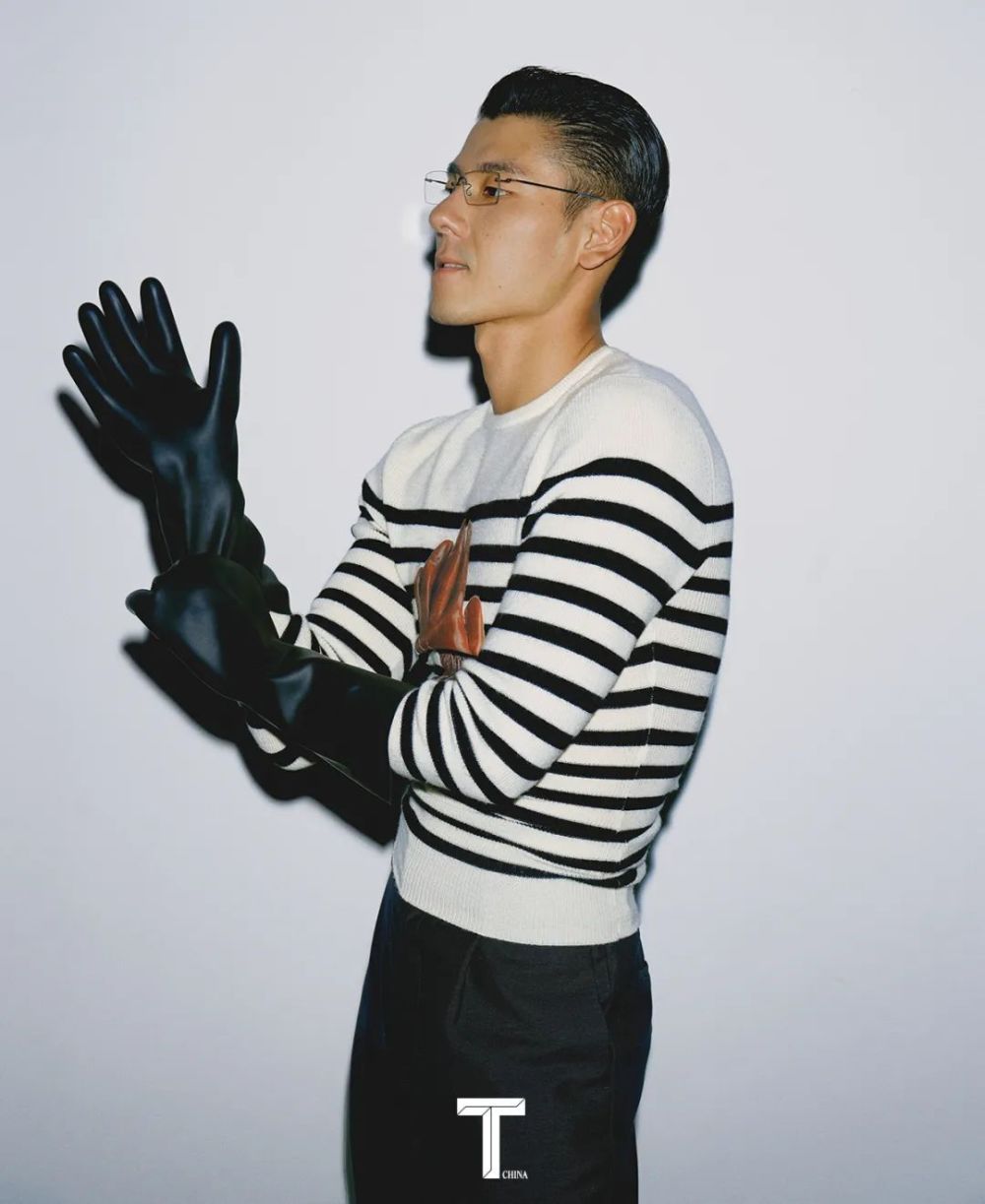 演员蒋奇明《t》杂志时尚大片,斯文败类造型性张力十足_腾讯新闻