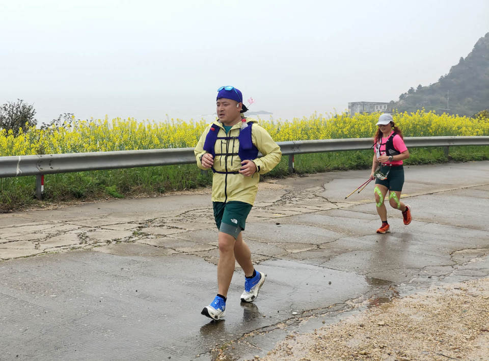 4500人在温岭金沙滩上演一场勇敢者游戏