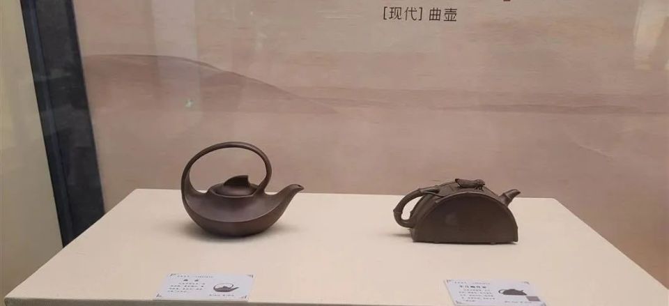 阿拉善博物馆还开展了"紫瓯春华——历代紫砂壶精品展""阿拉善博物馆