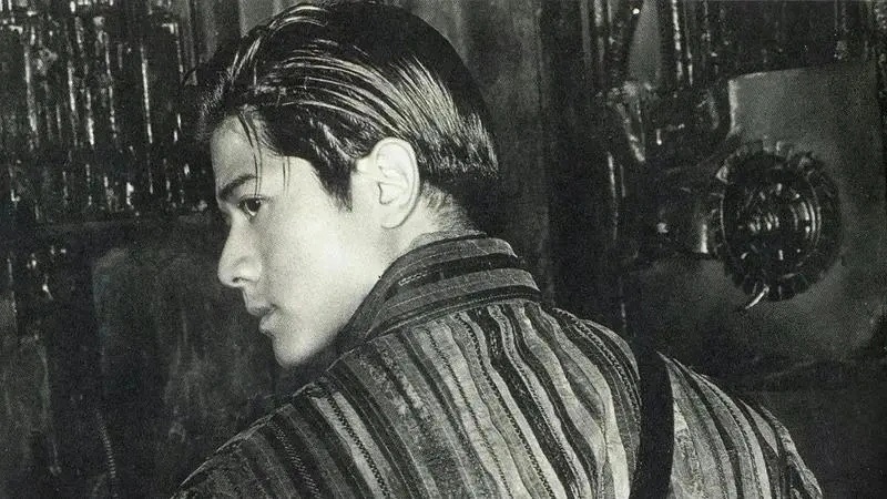 港娱:"养活"理发店的郭富城