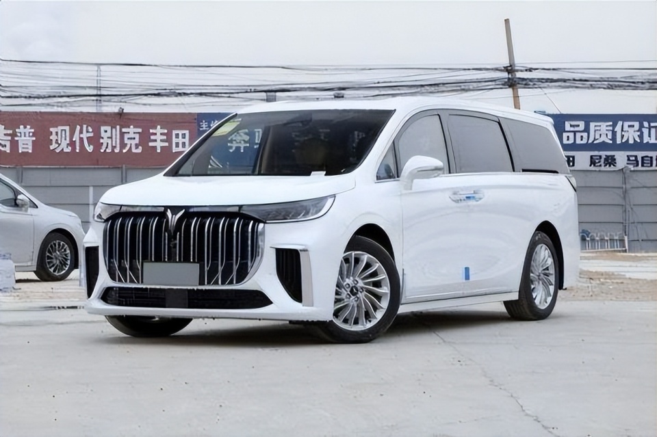 别克gl8第二,腾势d9仅4千多辆_腾讯新闻