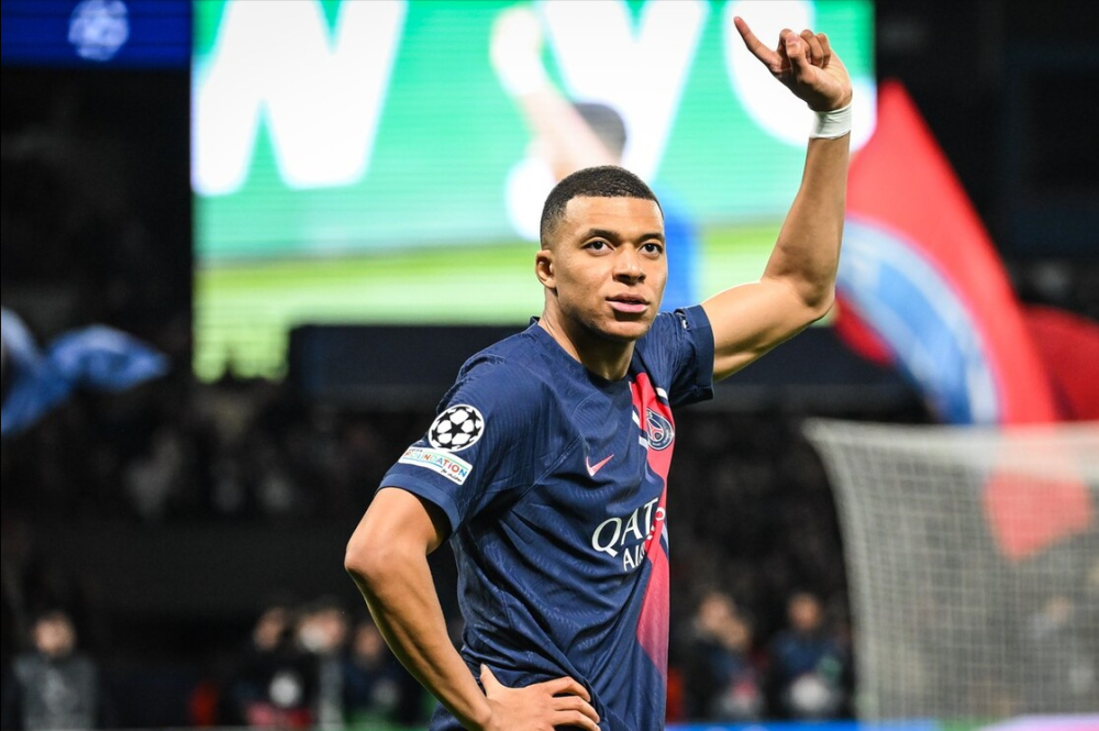 姆巴佩建功,大巴黎2-0力克西甲劲旅,一只脚已经进欧冠八强