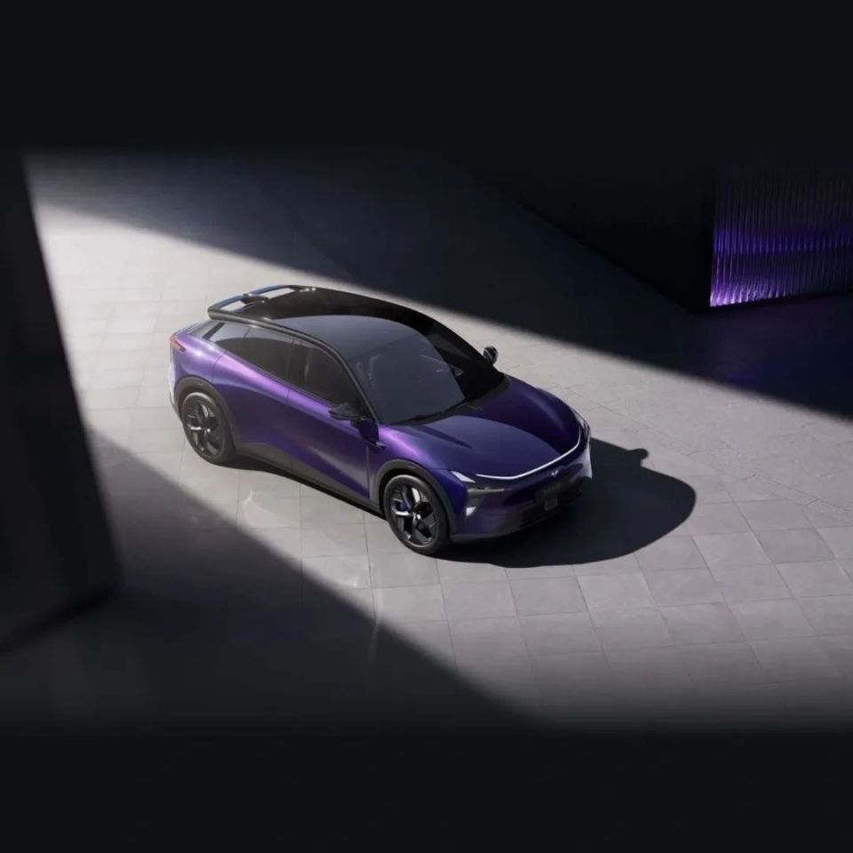 「壹日资讯」华为召开夏季全场景发布会 / oppo r12 系列手机官宣 5