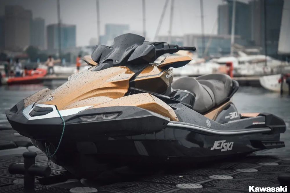 别人还在陆地上,川崎已经玩到水里去_腾讯新闻