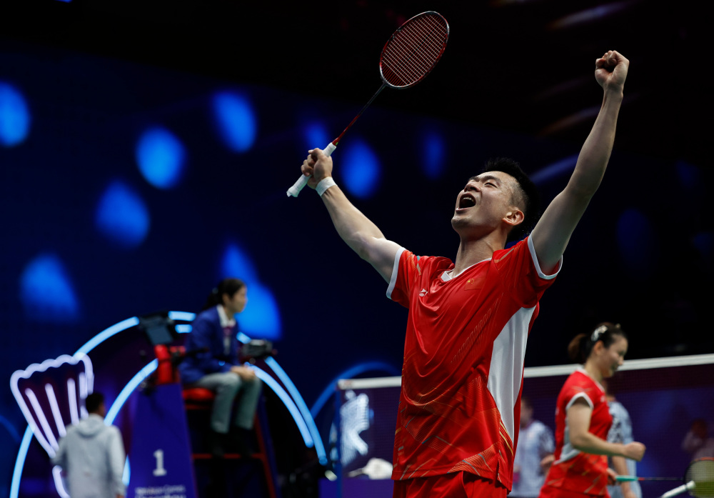 羽毛球——郑思维/黄雅琼夺得混双冠军_腾讯新闻