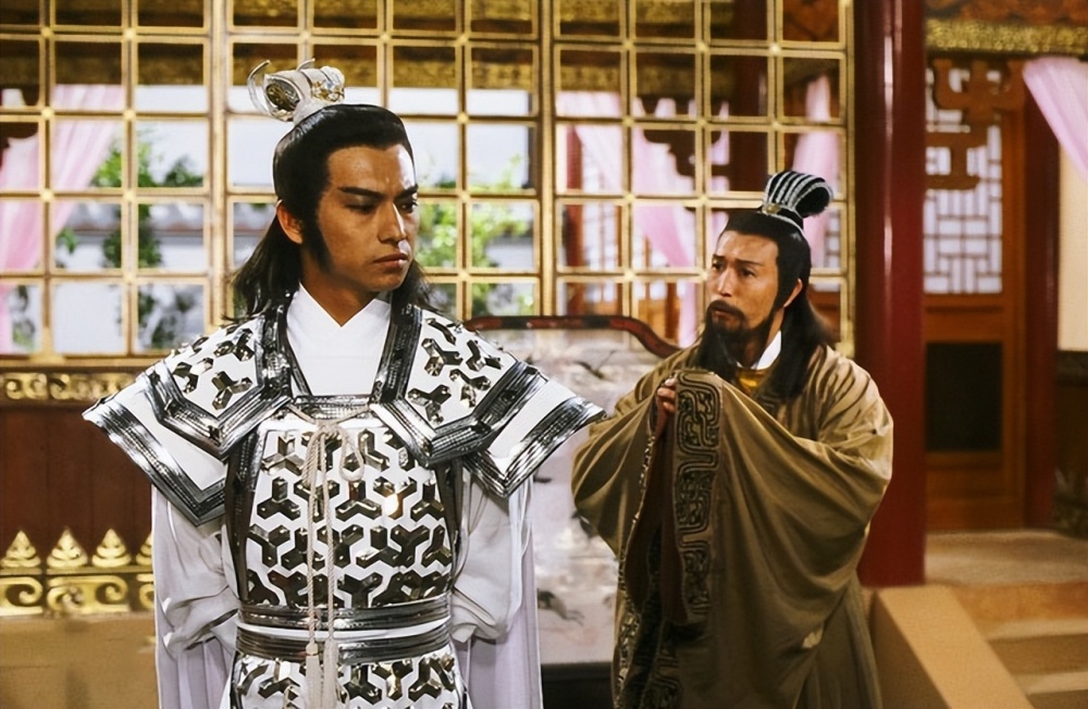 《楚河汉界》剧照:翁美玲唯一客串的电视剧,风采盖过女主角_腾讯新闻