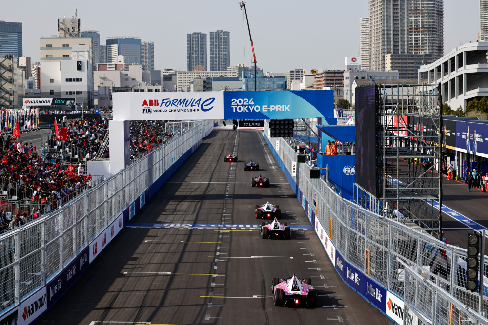 赛车国际汽联电动方程式赛车锦标赛东京站赛况
