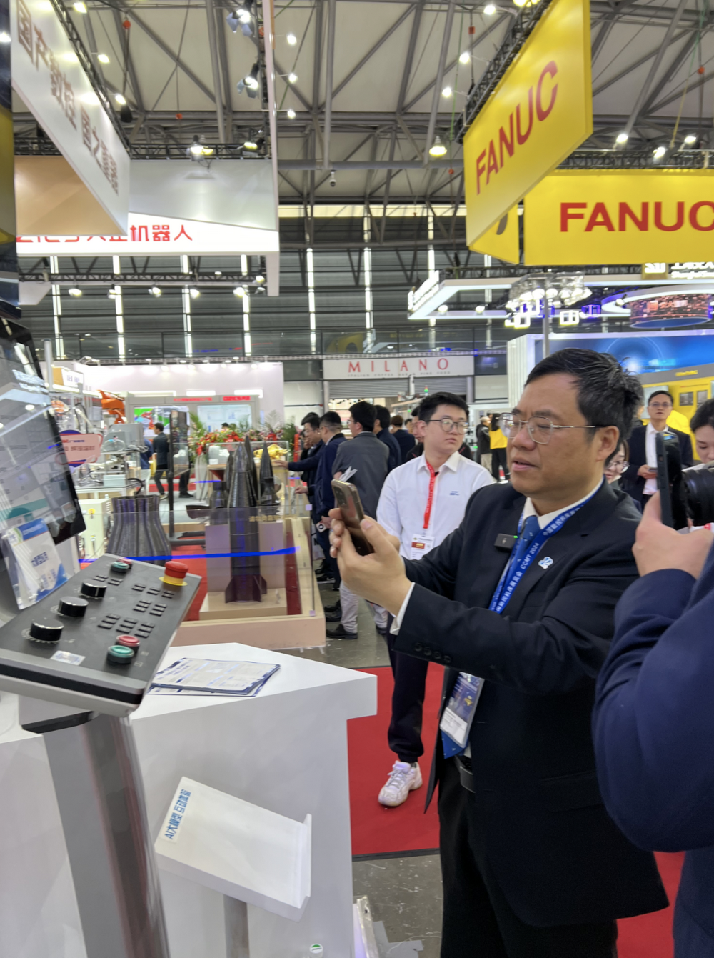 华中数控董事长陈吉红:用"中国大脑"装备"中国制造"