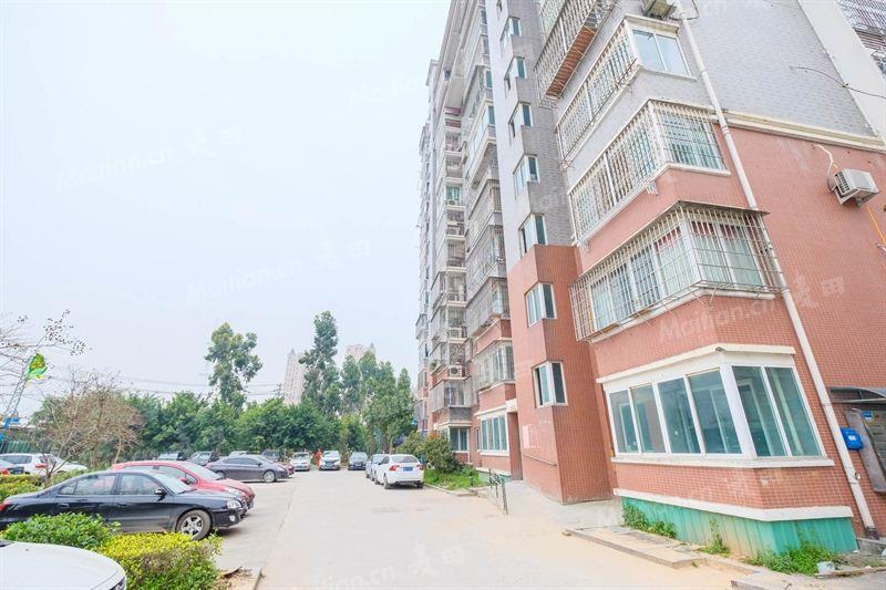 福湾新城安置房,"手枪"户型,能卖出去还需看价格