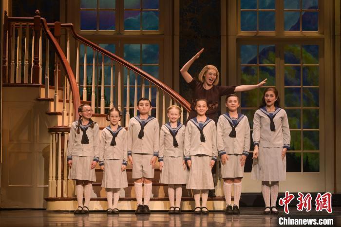 仙乐飘飘处处闻音乐剧在香港揭幕