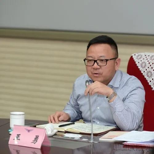 “70后”王勇在西藏自治区政府副主席任上落马 曾长期在民航系统工作_腾讯新闻