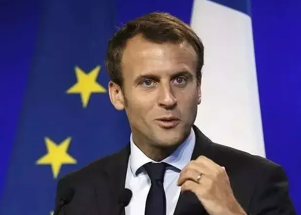 外媒：与泽连斯基会谈后，马克龙说法国不会与俄罗斯开战到底是什么意思-313啦实用网