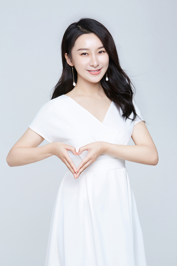 演员吉丽:专注演技 不疾不徐