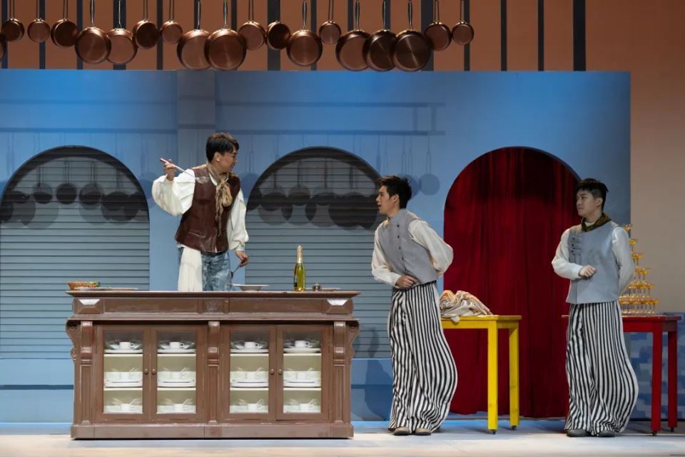 首演报道|《一仆二主》"喜大普奔",国家大剧院喜剧上新