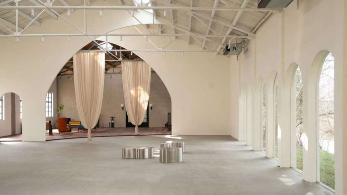 年轻人把"小而美"的工作室开在上海乡村,会是门好生意吗?