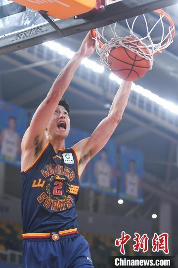 cba常规赛山西汾酒战胜四川金强