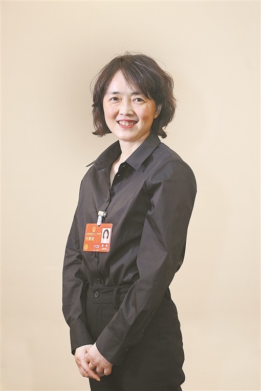 基层代表之声丨全国人大代表戴茵:制订反盗版法,加强