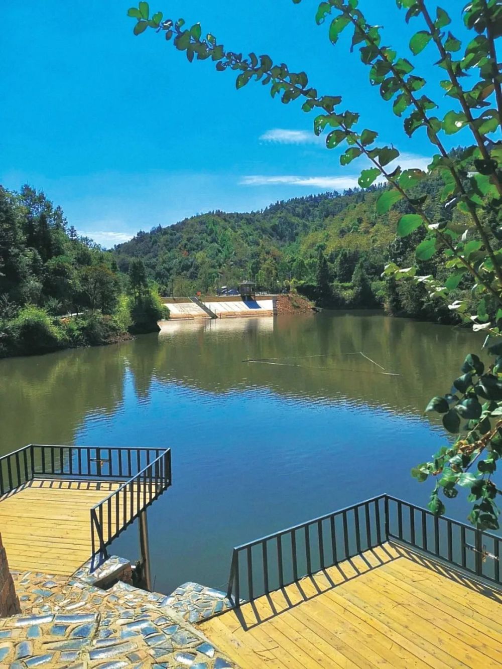 在枫溪谷为你编织一场陶渊明的梦