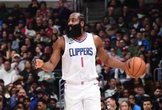 哈登复出双里程悲前三节0分总分超卡特三分8000投历史第二