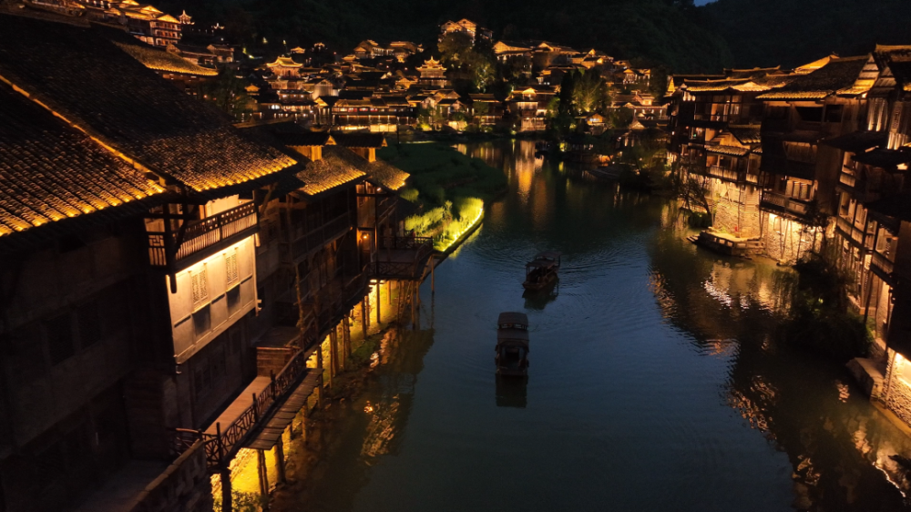 【遵义旅游生态圈】罗拉快跑·破圈行动之悠享乌江寨