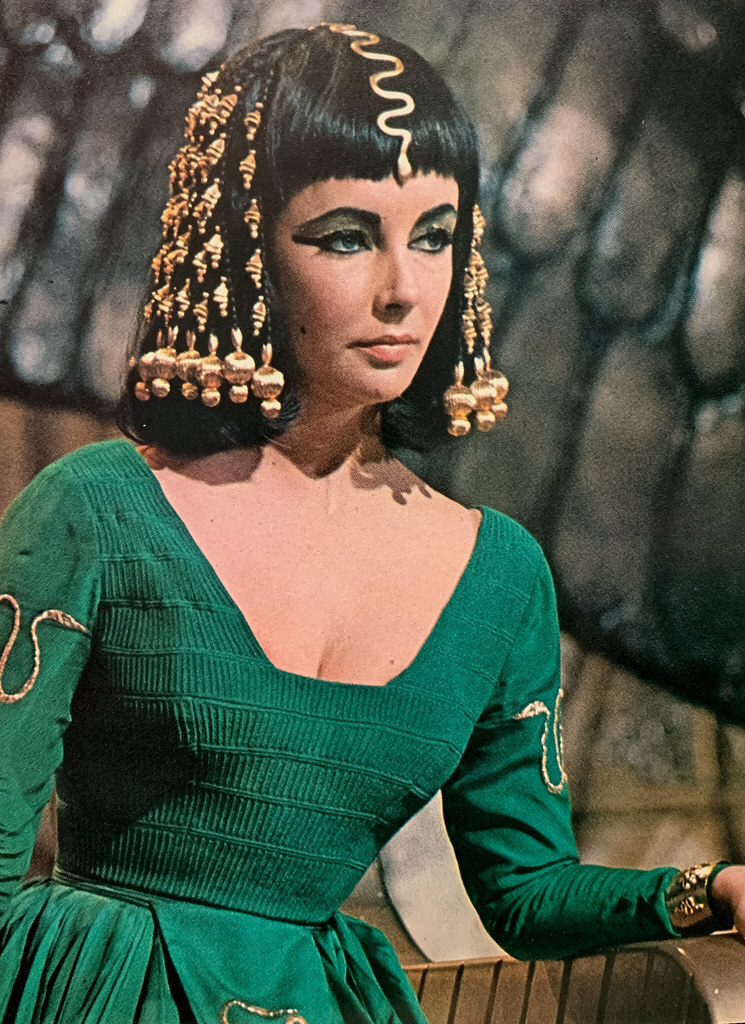 埃及艳后可以是黑人吗?netflix新剧争议持续发酵_腾讯新闻