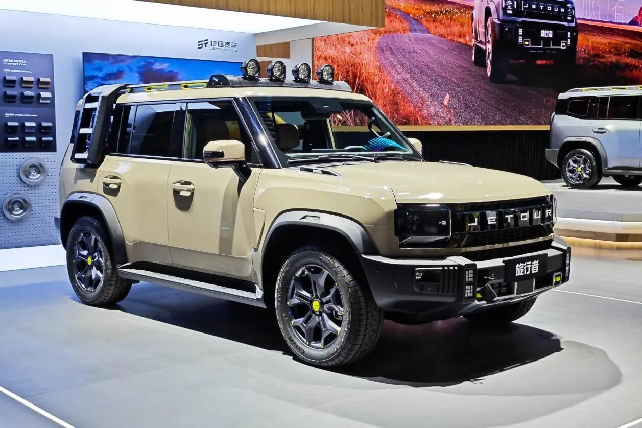 星途没搞懂的高端化，捷途先交卷了-腾讯新闻