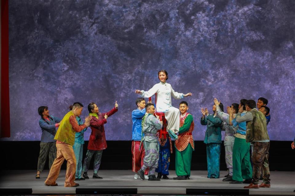 现代京剧《主角》唱响"戏曲人戏曲魂",武汉"戏码头"戏曲艺术展演开幕