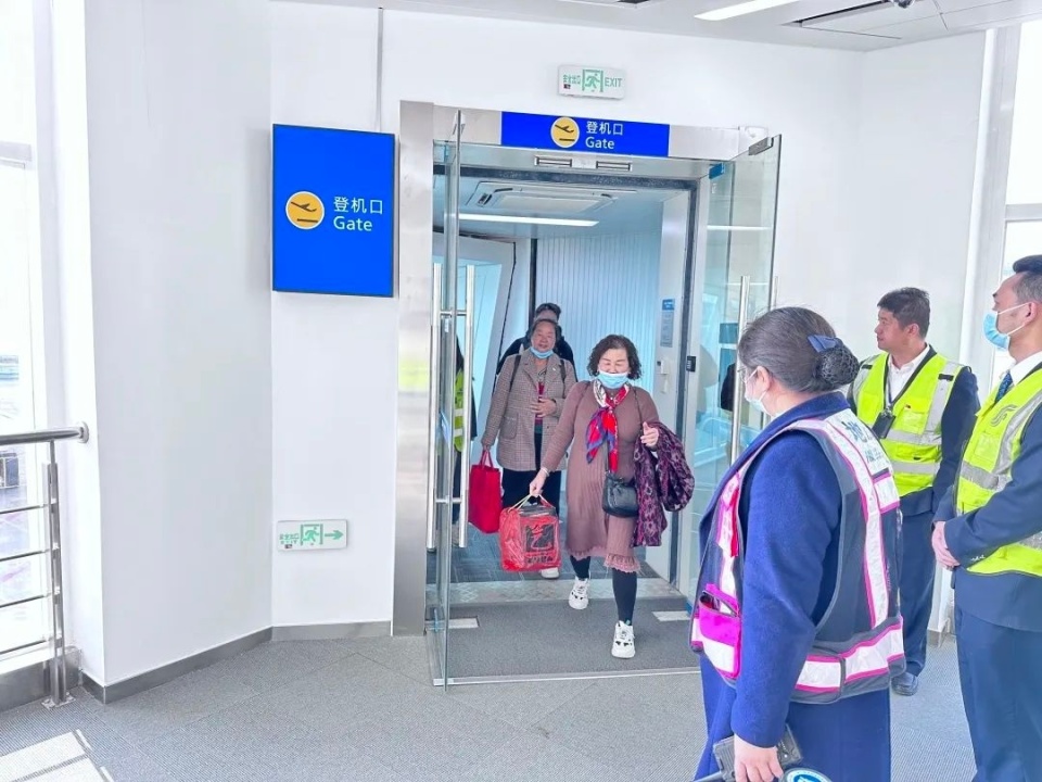 对标国际高标准机场服务武汉天河机场5座远机位登机厅正式投用