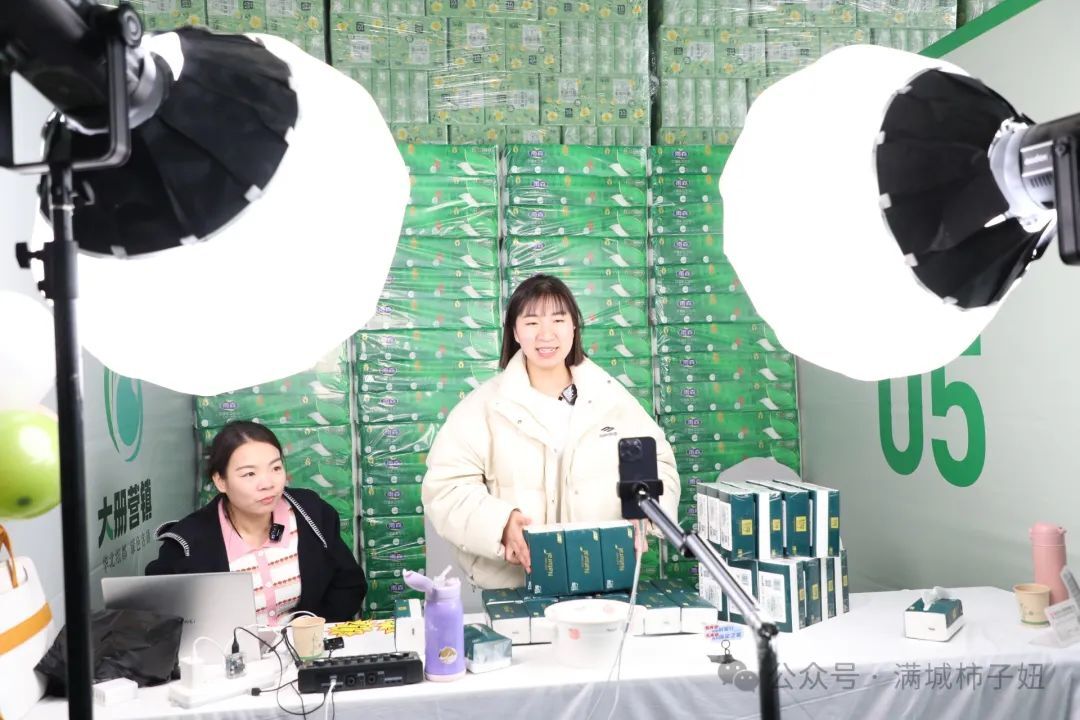 67本次大赛通过直播带货的方式销售生活用纸产品,共有20个新农人