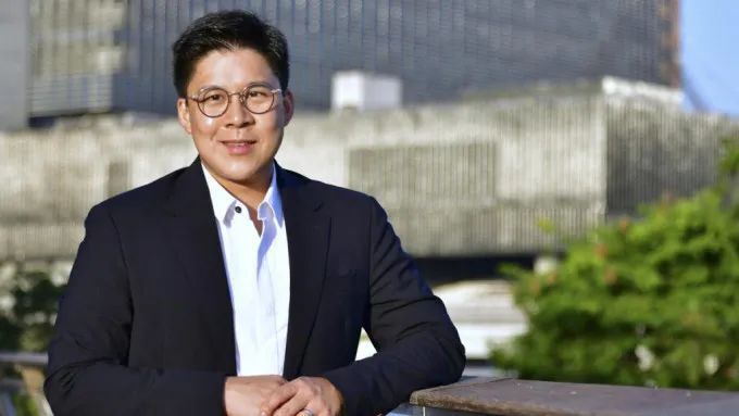 霍家三公子求婚成功,郭晶晶妯娌也低调!霍启刚三兄弟画风大不同