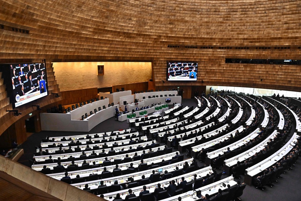 (外代一线)泰国新一届国会下议院选举产生新任议长-腾讯新闻