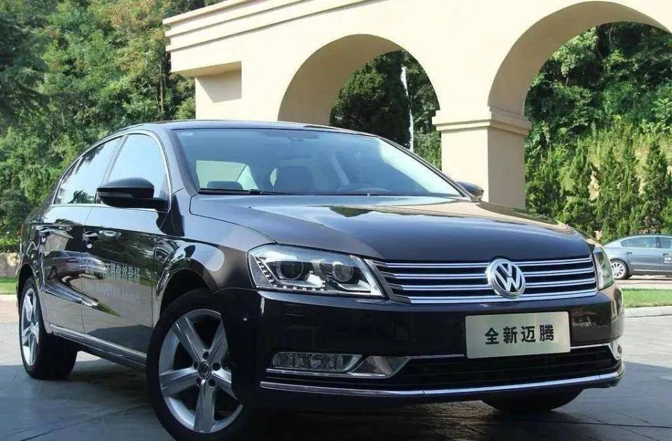 一汽-大众迈腾亮相北京车展,搭大疆智能驾驶,67干得