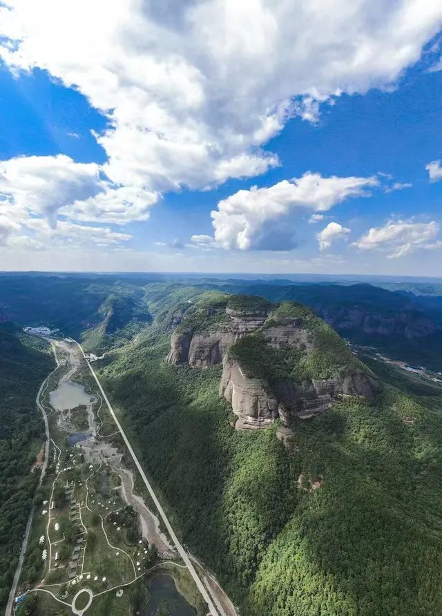 照金附近旅游景点图片