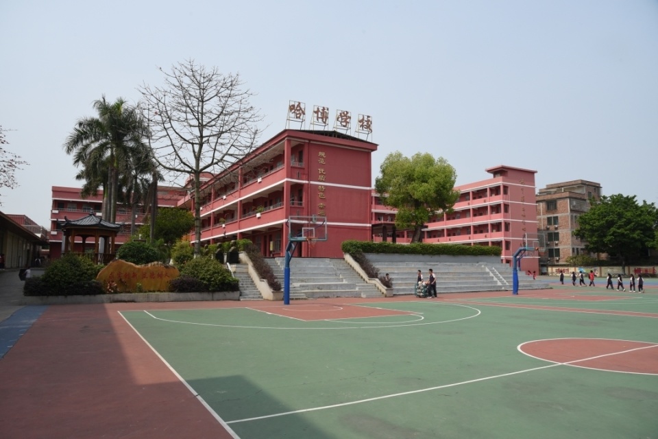 广州花都一学校存重大火灾隐患被挂牌督办校方回应已整改