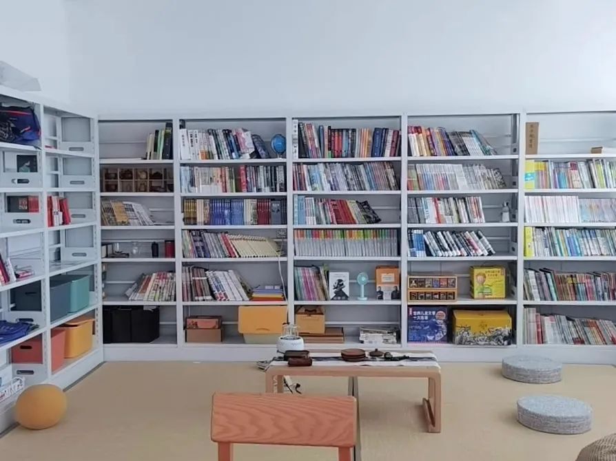 给孩子打造家庭图书馆,只需要这一个书架就够了