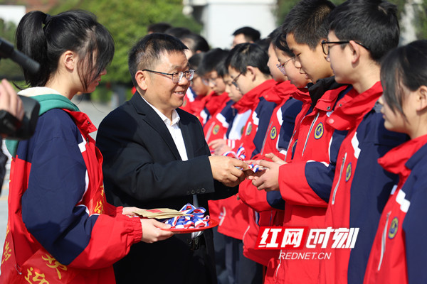 长沙金海中学校长图片