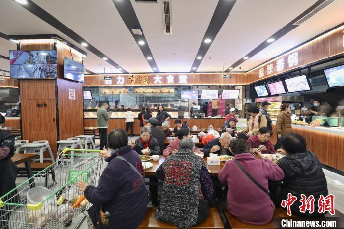 (两会声音)全国人大代表李德祥:当好"幸福搬运工"_腾讯新闻