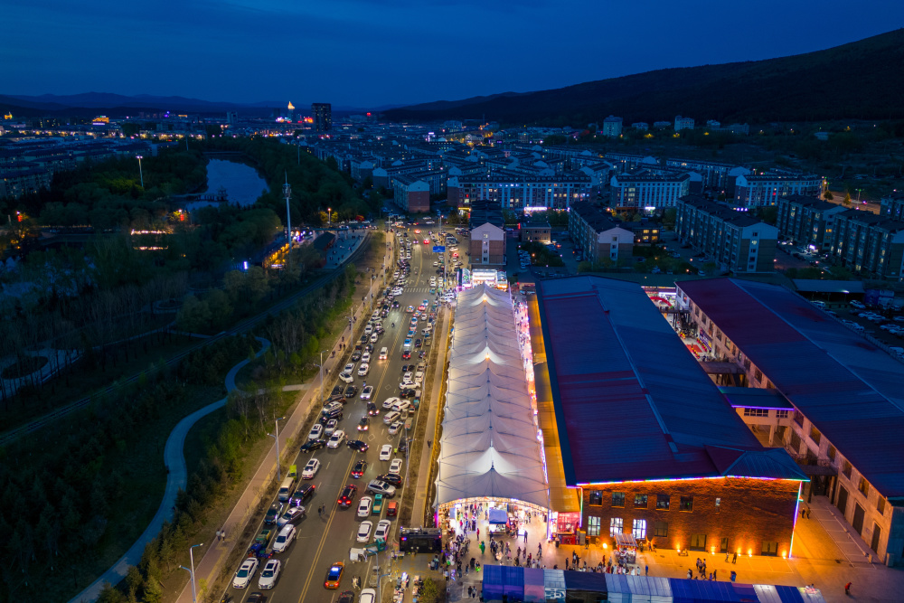 黑龙江伊春夜经济点亮新夜态
